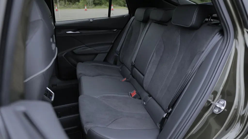 Skoda Enyaq 210kW 85 Sportline 82kWh 5dr Auto