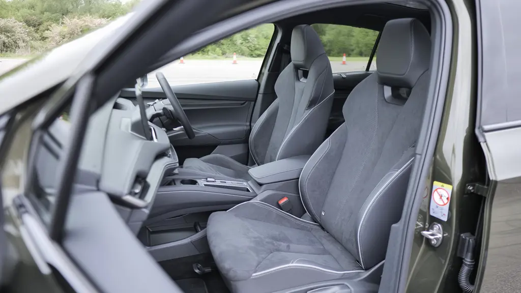 Skoda Enyaq 210kW 85 Sportline 82kWh 5dr Auto