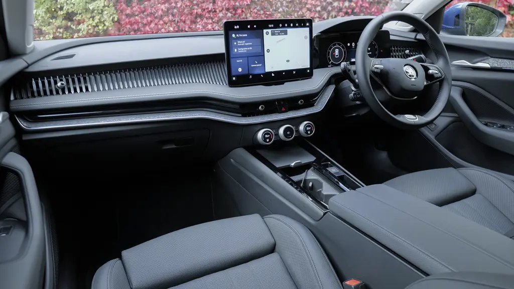 Skoda Superb 2.0 TDI 193 Laurin + Klement 4X4 5dr DSG