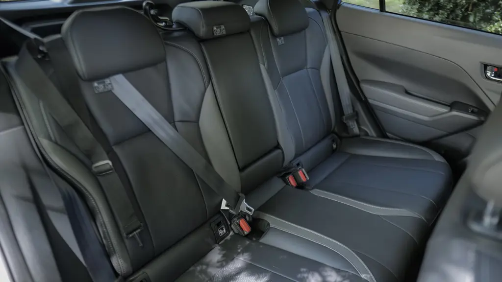 Subaru Crosstrek 2.0i e-Boxer Touring 5dr Lineartronic