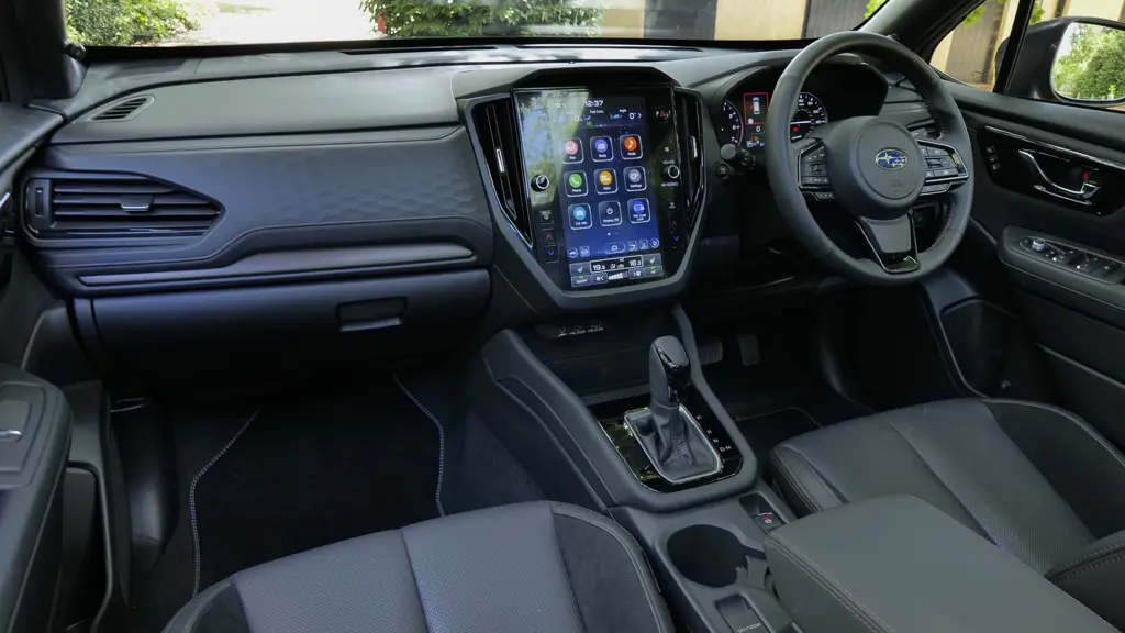 Subaru Forester 2.0i e-Boxer Touring 5dr Lineartronic