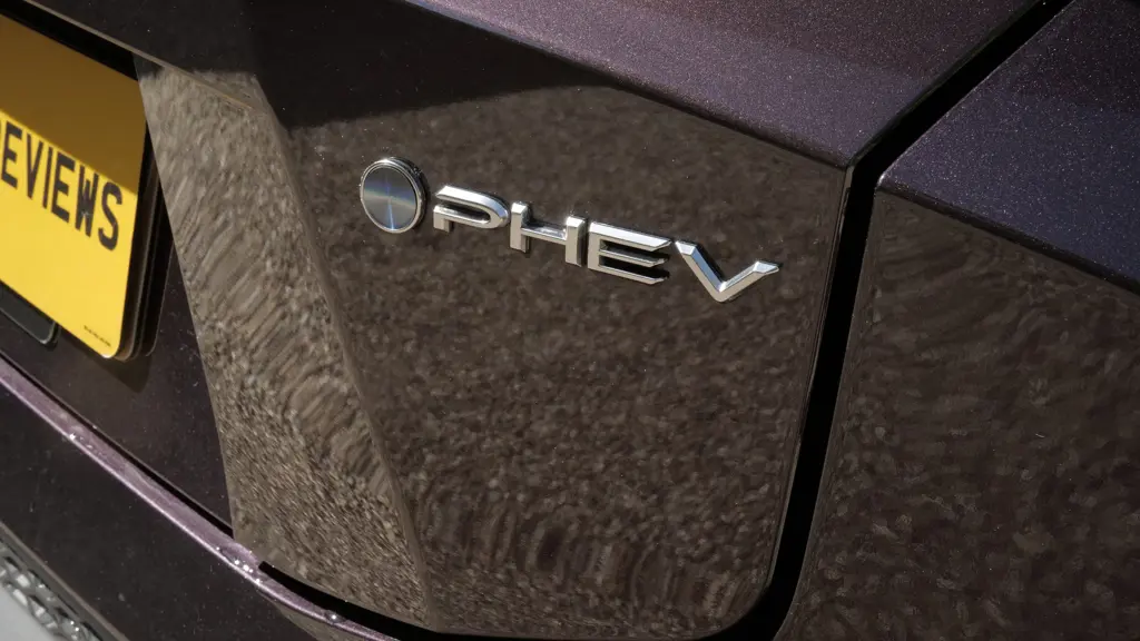 Toyota C-HR 2.0 PHEV Excel 5dr CVT Tech Pack