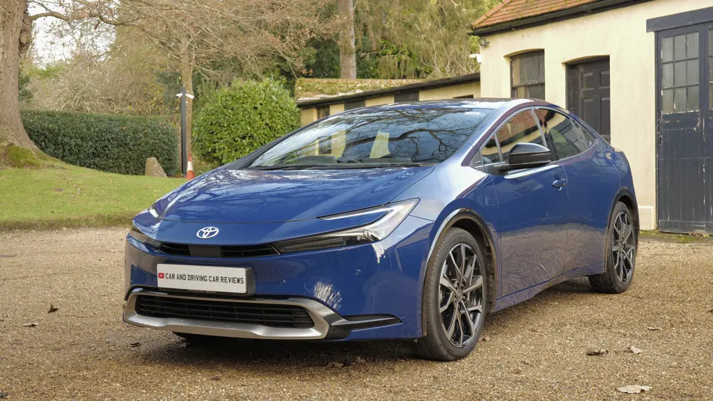 Toyota Prius 2.0 PHEV Design 5dr CVT