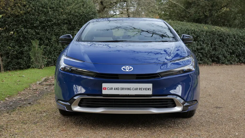 Toyota Prius 2.0 PHEV Design 5dr CVT