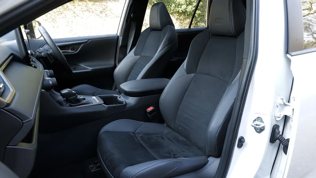 Toyota RAV4 2.5 VVT-i Hybrid Design 5dr CVT 2WD