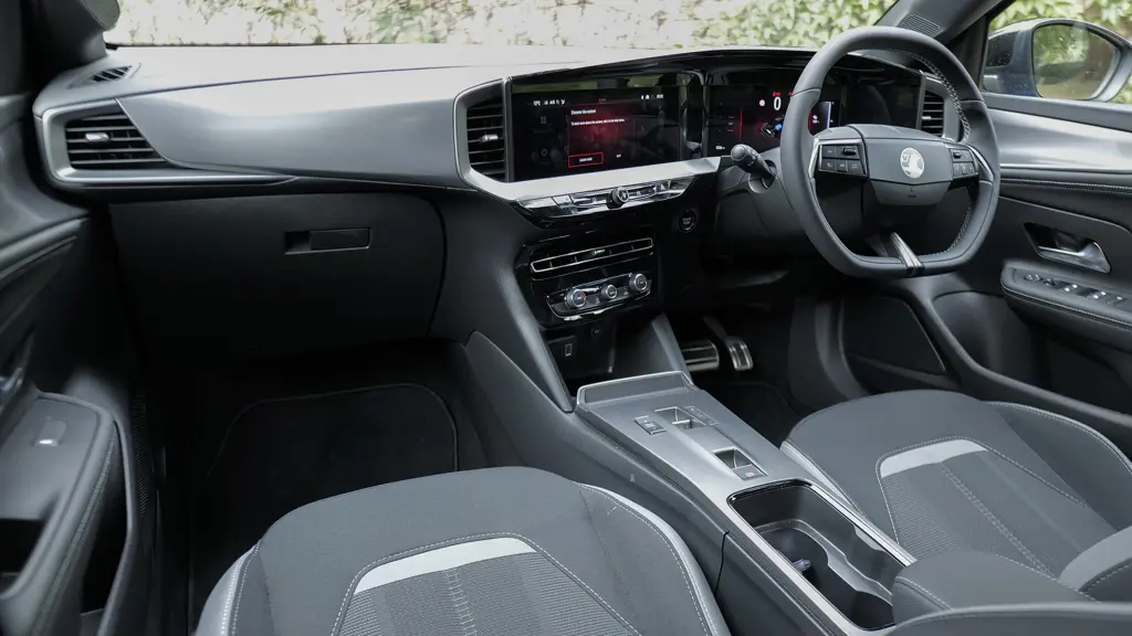 Vauxhall Mokka 115kW Ultimate 54kWh 5dr Auto NI