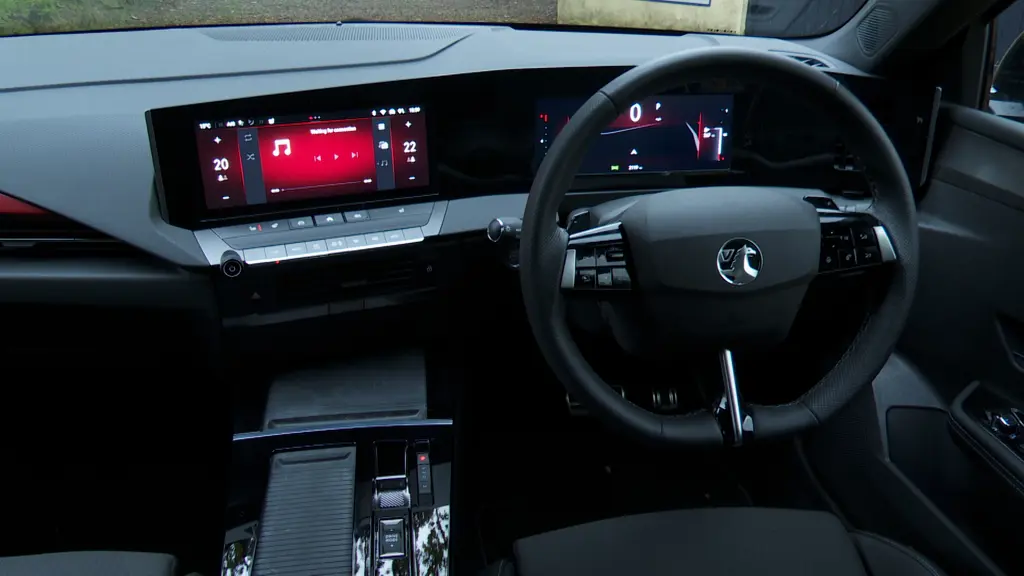 Vauxhall Astra 115kW Ultimate 54kWh 5dr Auto