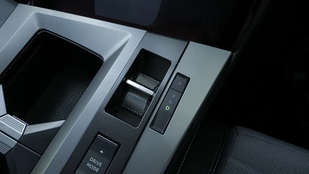 Vauxhall Grandland 1.2 Hybrid 136 Design 5dr e-DCT6