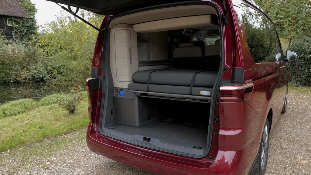 Volkswagen California 2.0 TDI Beach Camper 5dr DSG