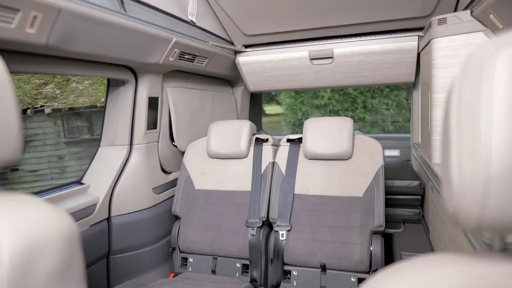 Volkswagen California 2.0 TDI Beach Camper 5dr DSG