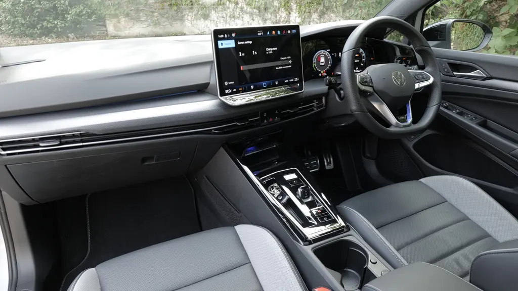 Volkswagen Golf 1.5 TSI 272 GTE eHybrid 5dr DSG