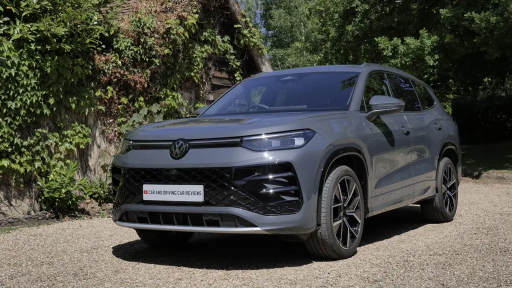 Volkswagen Tayron 1.5 TSI eHybrid Match 5dr DSG6