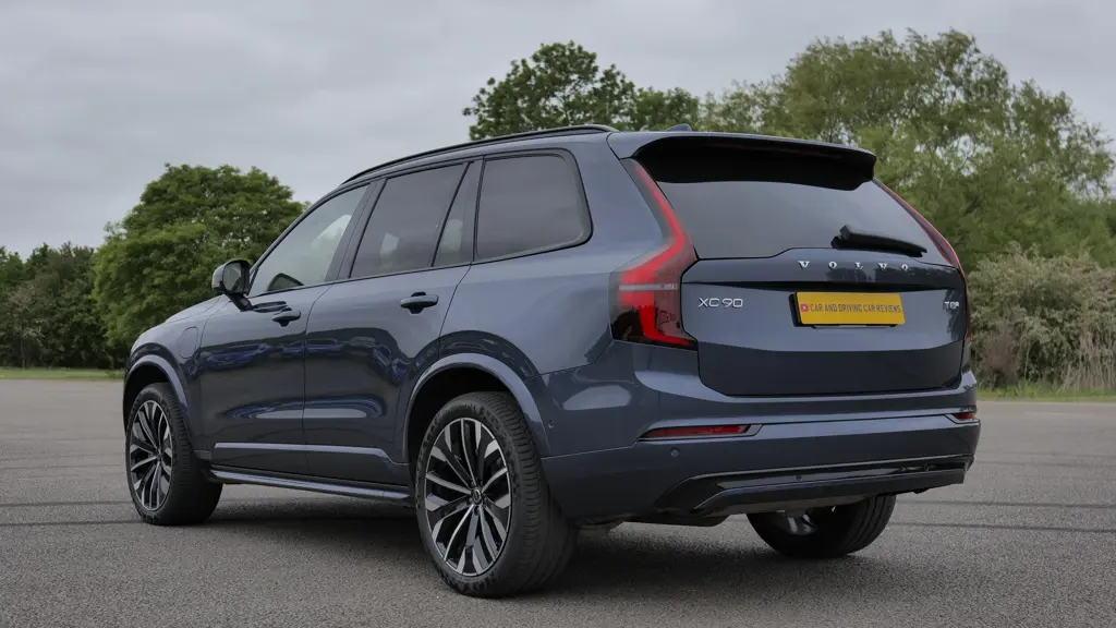 Volvo XC90 2.0 B5P Ultra Black Edition 5dr AWD Geartronic